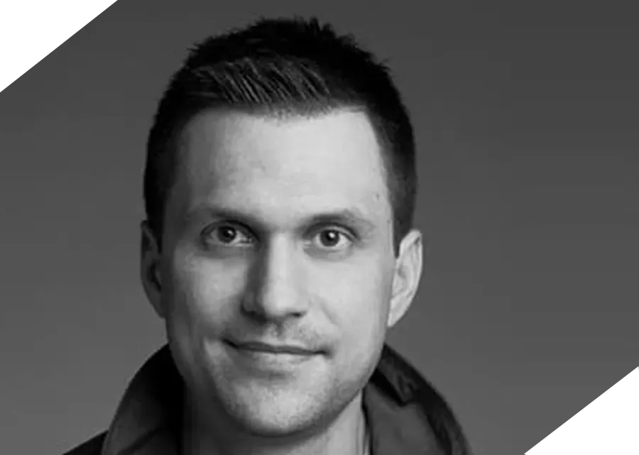 Converge Appoints dentsu’s John Lyons as Chief Performance Officer
